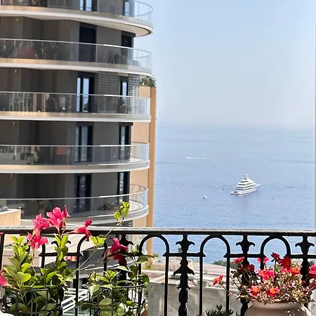 Luxury Tenao Palace, Monaco Border, Sea View Apartment Beausoleil